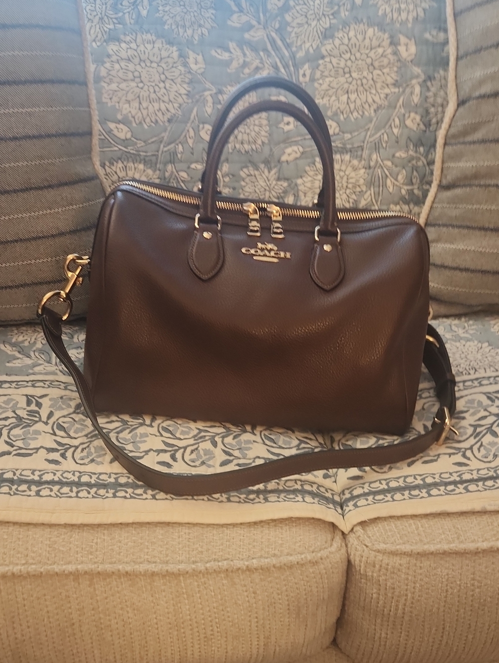 Coach Maple Large Rowan Pebbled Leather Duffel Satchel with Gold Hardware